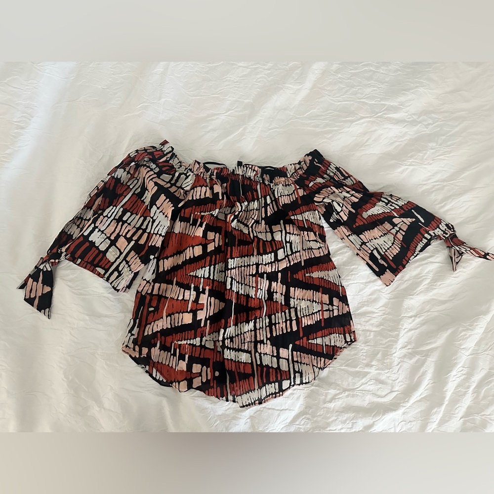 BCBGMaxAzria Off-Shoulder Top - Black and Red Pattern